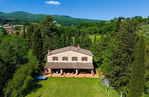 Cetona Villa | Wonderful private villa for 8 guests with private pool, WIFI, TV, patio and panoramic view
