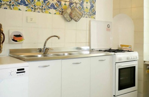 Gaeta House | Wonderful private villa for 7 guests with A/C, WIFI, TV, terrace and pets allowed