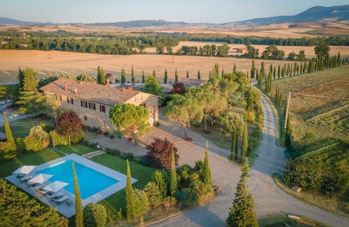 Pienza Villa | Wonderful villa for 8 people with WIFI, private pool, TV and panoramic view, close to Montepulc.