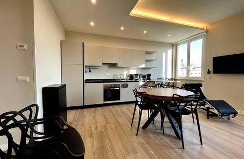 Sallustiano Apartment | Your home in Rome 4 Rooms & 4 Elements Spacious penthouse for 12 guests