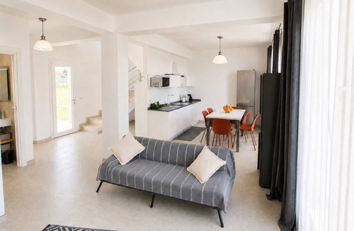 Plemmirio House | Zaffiri House - Elegant villa with private pool 300 mt from the sea