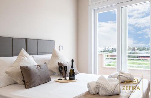Quartiere XXXV Lido di Castel Fusano Apartment | Zafira apartment - Seaview, pvt terrace, luxury design, A-C