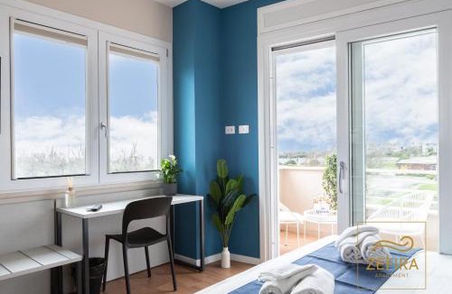 Quartiere XXXV Lido di Castel Fusano Apartment | Zafira apartment - Seaview, pvt terrace, luxury design, A-C