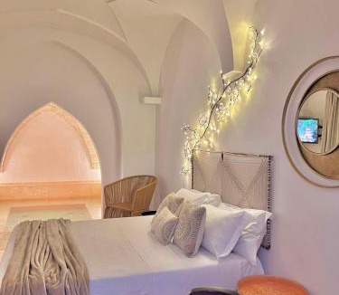 Sannicola Bed & Breakfast | Zahra Superior Suite with private pool