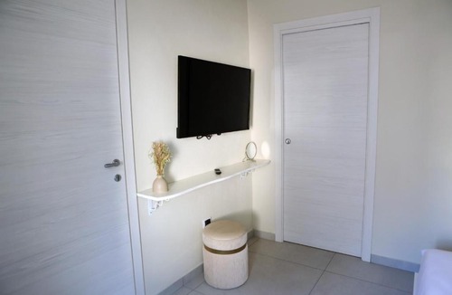 Monte di Procida Apartment | Zibakhome