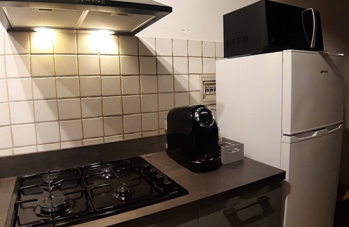 Foiano della Chiana Apartment | Zinfarosa Color Home, Historic Center