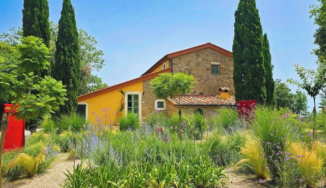 16th century apartment between the Tuscan hills