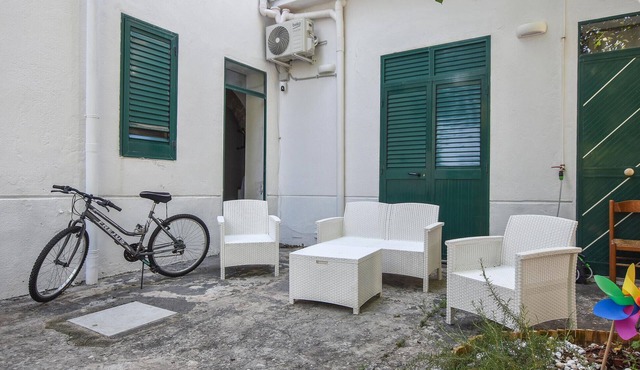 2 bedroom stunning home in Capaci
