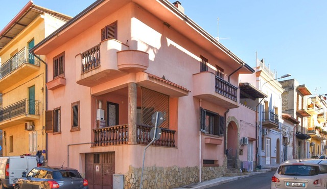 3 bedroom beautiful home in Trappeto