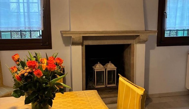 3 bedrooms villa with garden in a residential setting