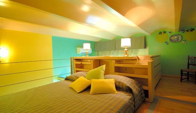 A True Heaven Of Tranquility (wi-fi ,a/c, tv sat,private kitchenette) 2-5 guests