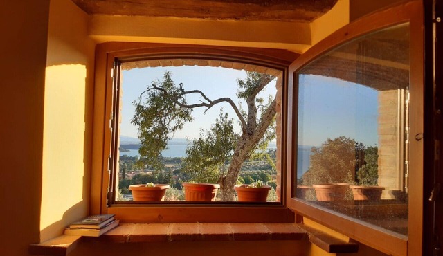 Amazing Lake view old house