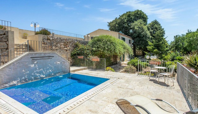 Amazing home in Ragusa with indoor swimming pool