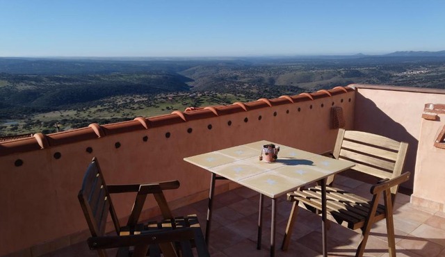Apartamentos bioclimáticos El Mirlo Azul in Cabañas del Castillo