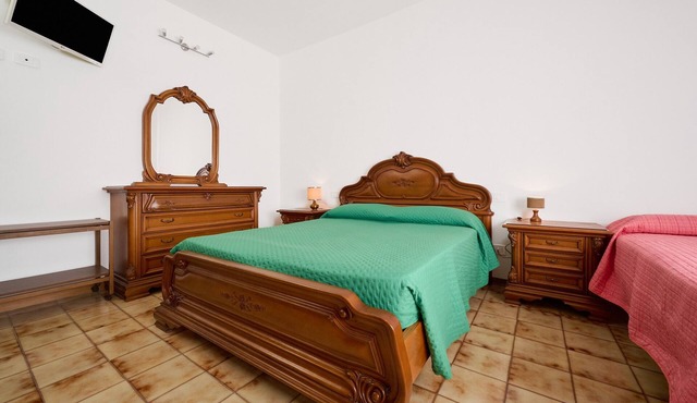 Apartment 'Casa Anita - Follonica' with Sea View, Terrace and Wi-Fi