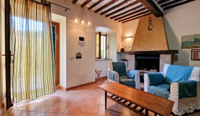 Apartment 'Casa Belladonna Rio Marina' with Air Conditioning