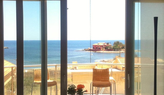 Apartment 'Casa Marea Attico' with Sea View, Wi-Fi and Air Conditioning