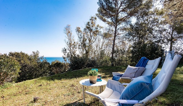 Apartment "Casetta Eden 6" with sea view, swimming pool, garden and balcony.