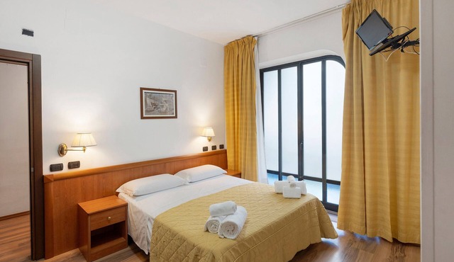 Apartment Hotel H Pompeii Ruiins - Standard Double Room 6
