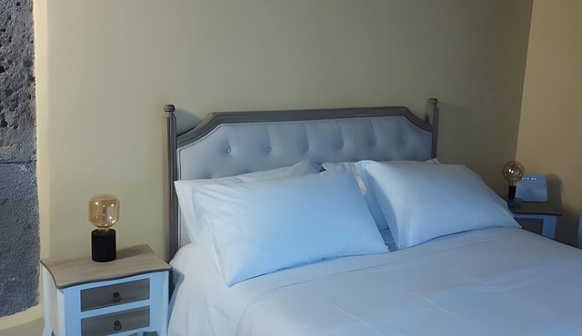 Apartment 'La Casa Di Patty Sutri' with Wi-Fi and Air Conditioning