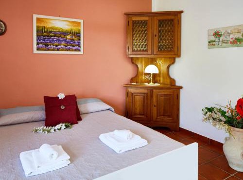 Apartment LandHausFelicia - Giglio by Interhome