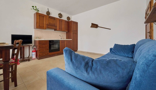 Apartment 'Le Sugherine - Pala' with Shared Pool, Wi-Fi and Air Conditioning