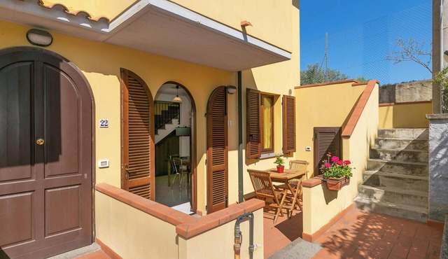 Apartment "Pugnitello" with Terrace, Shared Pool & Wi-Fi