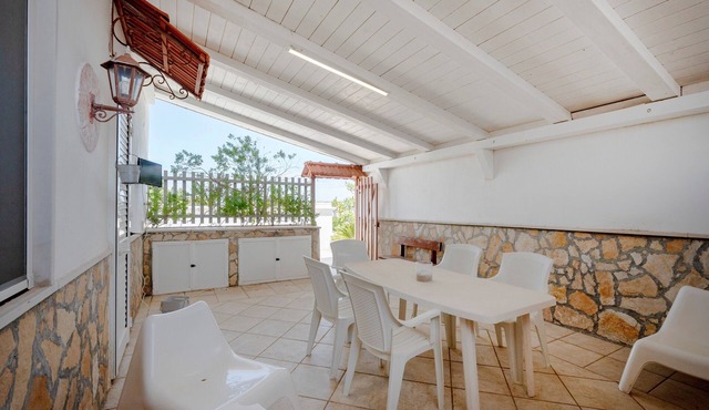 Apartment 'Villa Burdi' with Sea View, Private Terrace and Air Conditioning