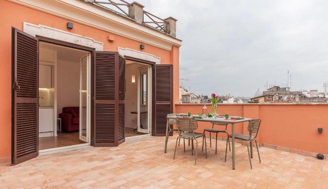 Apartment with Terrace in via del Pellegrino - FromHometoRome