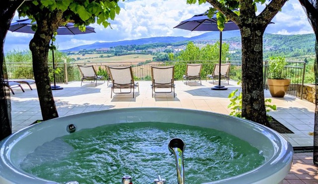 Arts Club Suite & Spa