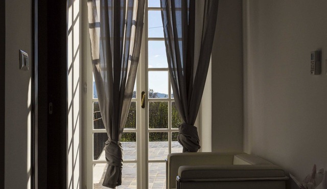 Ascot Hotel in Caianello