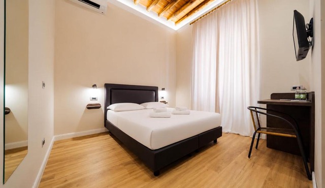 Aurea Colosseum Guest House