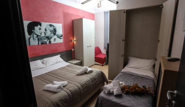 B&B Central Palace King Of Rome: Quadruple Room