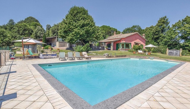 Beautiful home in Gradoli VT