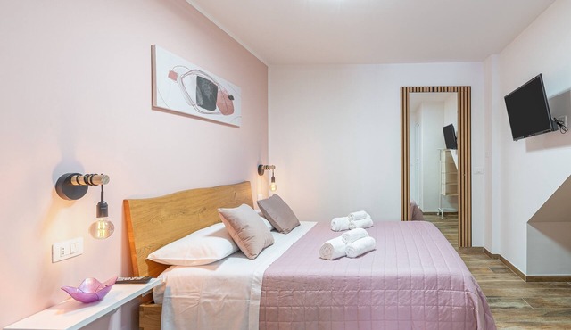 'Beb della Stazione - Capo Treno' Apartment with Wi-Fi and Air Conditioning