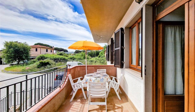 Bilo 4 B with Balcony in Marina di Campo