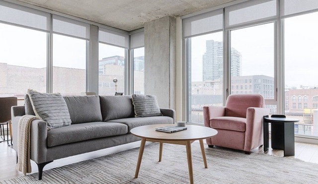 Blueground | West Loop, rooftop pool & gym in Chicago