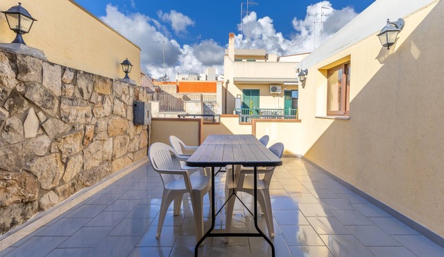 Casa Carolina with Private Terrace, Wi-Fi and Air Conditioning