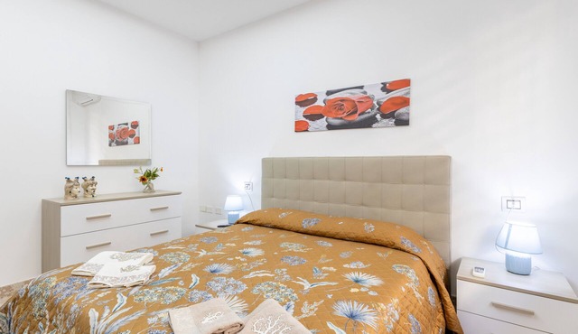 Casa Carolina with Wi-Fi and Air Conditioning