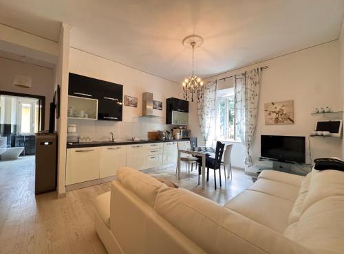 Casa La Rocca Nel Cuore Di Tolfa , 2 Camere Matrimoniali