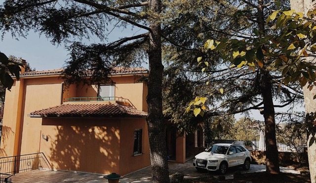 Charming place with a fireplace nearby Saturnia
