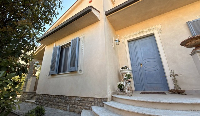 Charming Tuscan Home - Near Pisa, Volterra & Wine Tours