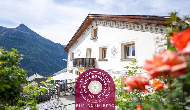 Chasa Macun – Spacious vacation home with professional kitchen in the mountain village of Tschlin in Tschlin
