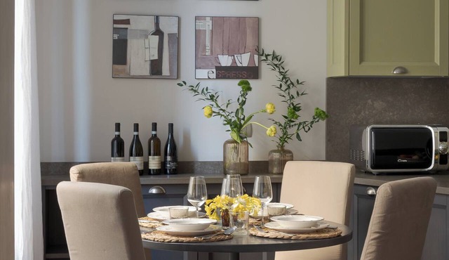Comfort and stylish Embassy - Mastroianni flat