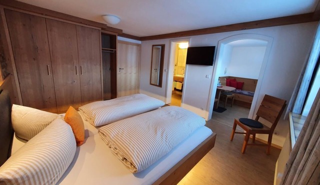 Comfort double room - Pension Forelle in Obermaiselstein