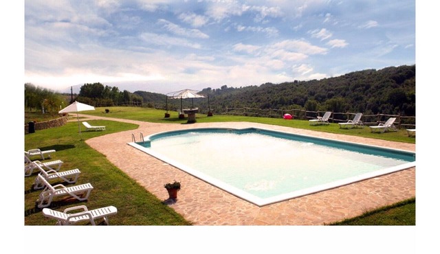 CORTE ESTERNA APARTMENT 1 in farmhouse with pool in Orvieto