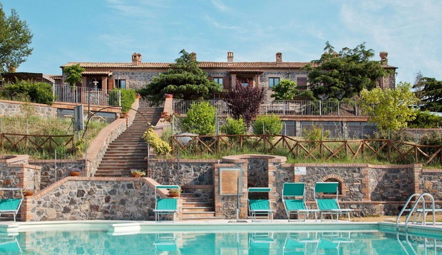 Cosy apartment for 4 guests with pool, WIFI, A/C, TV and patio