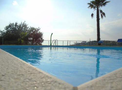 COUNTRY HOUSE Marj & Jo RESORT