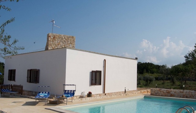 Country House with large garden and pool in Martina Franca