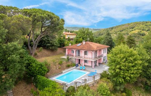 Cozy Home In Capolona